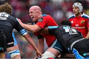 30 May 2015; Paul O'Connell, Munster, is tackled by Leone Nakarawa, Glasgow Warriors. Guinness PRO12 Final, Munster v Glasgow Warriors. Kingspan Stadium, Ravenhill Park, Belfast. Picture credit: Ramsey Cardy / SPORTSFILE