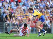 27 July 2008; Donal Og Cusack, Cork, in action against Tony Griffin, Clare. GAA Hurling All-Ireland Senior Championship Quarter-Final, Clare v Cork, Semple Stadium, Thurles, Co. Tipperary. Picture credit: Stephen McCarthy / SPORTSFILE