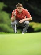 29 July 2008; Brian O'Driscoll lines up his putt on the 1st green during the BT IRUPA Rugby Players Golf Classic. Elm Park Golf Club, Dublin. Picture credit: Brian Lawless / SPORTSFILE