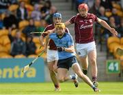 6 June 2015; Eamon Dillon, Dublin, in action against Iarla Tannian, right, and Johnny Coen, Galway. Leinster GAA Hurling Senior Championship Quarter-Final Replay, Dublin v Galway. O'Connor Park, Tullamore, Co. Offaly. Picture credit: Piaras Ó Mídheach / SPORTSFILE