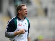 3 August 2008; Kildare manager Kieran McGeeney shouts instructions to his players. All-Ireland Senior Football Championship Qualifier, Round 3, Fermanagh v Kildare, Croke Park, Dublin. Picture credit: Oliver McVeigh / SPORTSFILE