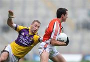 9 August 2008; Aaron Kernan, Armagh, in action against Matty Forde, Wexford. GAA Football All-Ireland Senior Championship Quarter-Final, Armagh v Wexford, Croke Park, Dublin. Picture credit: Stephen McCarthy / SPORTSFILE