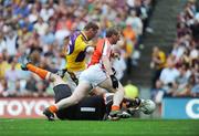 9 August 2008; Matty Forde, Wexford, shoots to score his side's goal past Armagh goalkeeper Paul Hearty and full-back Francie Bellew. GAA Football All-Ireland Senior Championship Quarter-Final, Armagh v Wexford, Croke Park, Dublin. Picture credit: Stephen McCarthy / SPORTSFILE