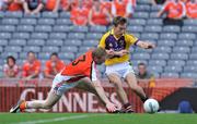 9 August 2008; Redmond Barry, Wexford, in action against Francie Bellew, Armagh. GAA Football All-Ireland Senior Championship Quarter-Final, Armagh v Wexford, Croke Park, Dublin. Picture credit: Pat Murphy / SPORTSFILE
