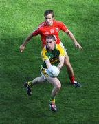 24 August 2008; Marc O Se, Kerry, in action against Kevin McMahon, Cork. GAA Football All-Ireland Senior Championship Semi-Final, Kerry v Cork, Croke Park, Dublin. Picture credit: Stephen McCarthy / SPORTSFILE