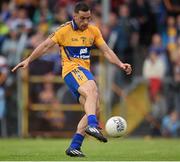 4 July 2015; Dean Ryan, Clare, shoots to score his side's first goal. GAA Football All-Ireland Senior Championship, Round 2A, Clare v Longford. Cusack Park, Ennis, Co. Clare. Picture credit: Stephen McCarthy / SPORTSFILE