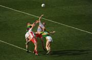 21 September 2008; Darragh O Se, left, and Seamus Scanlon, Kerry, contest the throw in for the start of the match with Colin Holmes, left, and Enda McGinley, Tyrone. GAA Football All-Ireland Senior Championship Final, Kerry v Tyrone, Croke Park, Dublin. Picture credit: Stephen McCarthy / SPORTSFILE