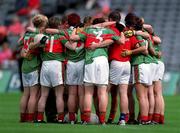 2 September 2000; The Mayo team huddle prior to the TG4 All-Ireland Ladies Football Senior Championship Semi-Final match between Mayo and Tyrone at Croke Park in Dublin. Photo by Aoife Rice/Sportsfile