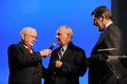 11 October 2008; Former Republic of Ireland international Liam Brady speaking to MC Jimmy Magee alongside Packie Bonner, right, at a tribute dinner to Dave Langan. Burlington Hotel, Dublin. Picture credit: Ray McManus / SPORTSFILE