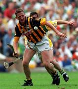 10 September 2000; Eamon Kennedy of Kilkenny during the All-Ireland Senior Hurling Championship Final match between Kilkenny and Offaly at Croke Park in Dublin. Photo by Ray McManus/Sportsfile