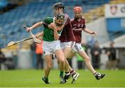 26 July 2015; Barry Murphy, Limerick, in action against Seán Loftus and Tom Monaghan, right, Galway. Electric Ireland GAA Hurling All-Ireland Minor Championship, Quarter-Final, Limerick v Galway. Semple Stadium, Thurles, Co. Tipperary. Picture credit: Piaras Ó Mídheach / SPORTSFILE