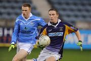 9 November 2008; Kevin Noaln, Kilmacud Crokes, in action against John Kermode, Newtown Blues. AIB Leinster Senior Club Football Championship quarter-final, Kilmacud Crokes v Newtown Blues, Parnell Park, Dublin. Picture credit: Stephen McCarthy / SPORTSFILE