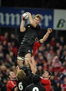 18 November 2008; Jason Eaton, New Zealand, takes the ball in the lineout against Mick O'Driscoll, Munster. Zurich Challenge Match, Munster v New Zealand, Thomond Park, Limerick. Picture credit: Matt Browne / SPORTSFILE