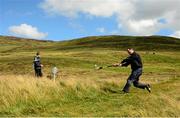 1 August 2015; Brendan Cummins, Tipperary, on his way to winning the M Donnelly All-Ireland Poc Fada Final. Annaverna Mountain, Ravensdale, Co. Louth. Picture credit: Piaras Ó Mídheach / SPORTSFILE
