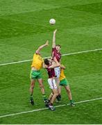 1 August 2015; Fiontán Ó Curraoin, left, and Thomas Flynn, Galway, compete for a high ball against and Neil Gallagher, left, and Michael Murphy, Donegal. GAA Football All-Ireland Senior Championship, Round 4B, Donegal v Galway. Croke Park, Dublin. Picture credit: Dáire Brennan / SPORTSFILE