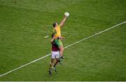 1 August 2015; Michael Murphy, Donegal, flicks the ball to Ryan McHugh, to set McHugh up for Donegal's second goal. GAA Football All-Ireland Senior Championship, Round 4B, Donegal v Galway. Croke Park, Dublin. Picture credit: Dáire Brennan / SPORTSFILE
