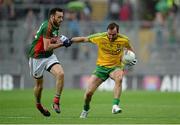 8 August 2015; Karl Lacey, Donegal, in action against Kevin Mcloughlin, Mayo. GAA Football All-Ireland Senior Championship Quarter-Final, Donegal v Mayo, Croke Park, Dublin. Picture credit: Sam Barnes / SPORTSFILE