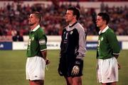 7 October 2000; Republic of Ireland players, from left, Roy Keane, Alan Kelly and Ian Harte prior to the World Cup 2002 Qualification Group 2 match between Portugal and Republic of Ireland at the Estádio da Luz in Lisbon, Portugal. Photo by David Maher/Sportsfile