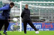 10 October 2000; Manager Tarmo Ruutti during an Estonia squad training session at Lansdowne Road in Dublin. Photo by David Maher/Sportsfile