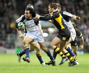 17 January 2009; Isa Nacewa, Leinster, is tackled by Danny Cipriani, London Wasps. Heineken Cup, Pool 2, Round 5, London Wasps v Leinster, Twickenham Stadium, London, England. Picture credit: Brendan Moran / SPORTSFILE