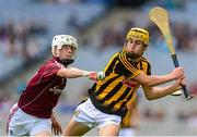 16 August 2015; Richie Leahy, Kilkenny, in action against Jack Coyne, Galway. Electric Ireland GAA Hurling All-Ireland Minor Championship, Semi-Final Replay, Kilkenny v Galway. Croke Park, Dublin. Picture credit: Piaras Ó Mídheach / SPORTSFILE