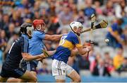 16 August 2015; Tommy Nolan, Tipperary, in action against Eoin Skelly, left, and Darragh Butler, Dublin. Electric Ireland GAA Hurling All-Ireland Minor Championship, Semi-Final, Tipperary v Dublin. Croke Park, Dublin. Picture credit: Dáire Brennan / SPORTSFILE