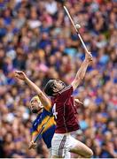 16 August 2015; Padraig Mannion, Galway, in action against Seamus Callanan, Tipperary. GAA Hurling All-Ireland Senior Championship, Semi-Final, Tipperary v Galway. Croke Park, Dublin. Picture credit: Stephen McCarthy / SPORTSFILE