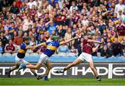 16 August 2015; Shane Moloney, Galway, in action against Conor O’Brien, left, and Cathal Barrett, Tipperary. GAA Hurling All-Ireland Senior Championship, Semi-Final, Tipperary v Galway. Croke Park, Dublin. Picture credit: Stephen McCarthy / SPORTSFILE