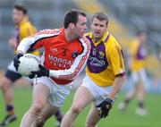 1 February 2009; Ciaran McKeever, Armagh, in action against Shane Cullen, Wexford. Allianz National Football League, Division 2, Round 1, Wexford v Armagh, Wexford Park, Wexford. Picture credit: Matt Browne / SPORTSFILE