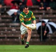 22 October 2000; Peter Duffy of Castleblayney during the Ulster GAA Football Senior Club Championship Semi-Final match between Castleblayney and Errigal Ciarán at St Tiernach's Park in Clones, Monaghan. Photo by Ray McManus/Sportsfile
