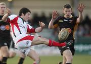 22 February 2009; Cillian Willis, Ulster Rugby, in action against Kevin Morgan, Newport Gwent Dragons. Magners League, Newport Gwent Dragons v Ulster Rugby, Rodney Parade, South Wales. Picture credit: Steve Pope / SPORTSFILE