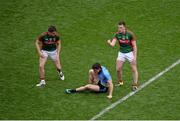 30 August 2015; Cillian O'Connor, Mayo, signals to the linesman that Diarmuid Connolly, Dublin, used his fist during an altrication with Lee Keegan, Mayo. Connolly subsequently received a red card for this incident. GAA Football All-Ireland Senior Championship, Semi-Final, Dublin v Mayo, Croke Park, Dublin. Picture credit: Dáire Brennan / SPORTSFILE