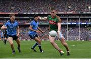 30 August 2015; Cillian O'Connor, Mayo, in action against Michael Fitzsimons, left, and Cian O'Sullivan, Dublin. GAA Football All-Ireland Senior Championship, Semi-Final, Dublin v Mayo, Croke Park, Dublin. Picture credit: Brendan Moran / SPORTSFILE