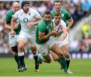5 September 2015; Dave Kearney, Ireland, goes on the attack against England. Rugby World Cup Warm-Up Match, England v Ireland. Twickenham Stadium, London, England. Picture credit: Brendan Moran / SPORTSFILE