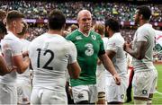 5 September 2015; Ireland captain Paul O'Connell is applauded off by the England team after the game. Rugby World Cup Warm-Up Match, England v Ireland. Twickenham Stadium, London, England. Picture credit: Brendan Moran / SPORTSFILE