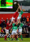 5 September 2015; Dave Foley, Munster, contests a lineout with Tom Palmer, Benetton Treviso. Guinness PRO12 Round 1, Munster v Benetton Treviso. Irish Independent Park, Cork. Picture credit: Diarmuid Greene / SPORTSFILE