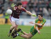 15 March 2009; Rory Kavanagh, Donegal, in action against Michael Meehan, Galway. Allianz GAA National Football League, Division 1, Round 4, Galway v Donegal, Pearse Stadium, Galway. Picture credit: Ray Ryan / SPORTSFILE