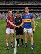 6 September 2015; Match referee Paud O'Dwyer the Galway captain, Seán Loftus and Tipperary captain, Stephen Quirke, before the game. Electric Ireland GAA Hurling All-Ireland Minor Championship Final, Galway v Tipperary, Croke Park, Dublin. Picture credit: Ray McManus / SPORTSFILE