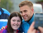 9 September 2015; Dublin's Jonny Cooper poses for a photograph with Mégan Sheridan, from Finglas, during the Dublin Senior Football Open Night. Parnell Park, Dublin. Picture credit: Piaras Ó Mídheach / SPORTSFILE