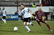 11 September 2015; Daryl Horgan, Dundalk, in action against Alan Keane, Sligo Rovers. Irish Daily Mail FAI Senior Cup, Quarter-Final, Dundalk v Sligo Rovers, Oriel Park, Dundalk, Co. Louth. Picture credit: David Maher / SPORTSFILE