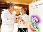 28 March 2009; Outgoing President Liz Howard, right, with Incoming President Joan O'Flynn during the Annual Congress of Cumann Camógaíochta na nGael. Abbey Court Hotel, Nenagh, Co. Tipperary. Picture credit: Pat Murphy / SPORTSFILE