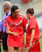13 September 2015; Cork captain Ashling Thompson issues instructions to her team-mates before the game. Liberty Insurance All Ireland Senior Camogie Championship Final, Cork v Galway. Croke Park, Dublin. Picture credit: Piaras Ó Mídheach / SPORTSFILE