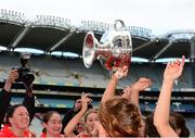 13 September 2015; Cork players celebrate with the O'Duffy cup after the game. Liberty Insurance All Ireland Senior Camogie Championship Final, Cork v Galway. Croke Park, Dublin. Picture credit: Piaras Ó Mídheach / SPORTSFILE
