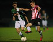 14 September 2015; Ryan Curran, Derry City, in action against Michael McSweeney, Cork City. Irish Daily Mail FAI Senior Cup Quarter-Final Replay, Cork City v Derry City. Turner's Cross, Cork. Picture credit: Eoin Noonan / SPORTSFILE