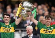 20 September 2015; Mark O'Connor, left, and Conor Geaney, Kerry, lift the Tom Markham Cup. Electric Ireland GAA Football All-Ireland Minor Championship Final, Kerry v Tipperary, Croke Park, Dublin. Picture credit: Stephen McCarthy / SPORTSFILE