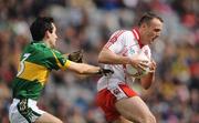 26 April 2009; Paddy Bradley, Derry, in action against Tom O'Sullivan, Kerry. Allianz GAA National Football League, Division 1 Final, Kerry v Derry, Croke Park, Dublin. Picture credit: Brendan Moran / SPORTSFILE