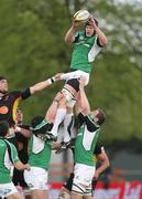 26 April 2009; Andrew Farley takes the lineout ball for Connacht despite the attention of Luke Charteris, Newport Gwent Dragons. Magners League, Newport Gwent Dragons v Connacht, Rodney Parade, Newport, Wales. Picture credit: Steve Pope / SPORTSFILE