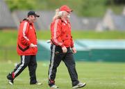 28 April 2009; Munster forwards coach Laurie Fischer, right, and head coach Tony McGahan during squad training ahead of their Heineken Cup semi-final against Leinster on Saturday. University of Limerick, Limerick. Picture credit: Diarmuid Greene / SPORTSFILE