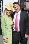 1 May 2009; Jackie Lavin and Bill Cullen enjoying the days racing at Punchestown. 2009 Punchestown Irish National Hunt Festival, Punchestown Racecourse, Co. Kildare. Picture credit: Diarmuid Greene / SPORTSFILE