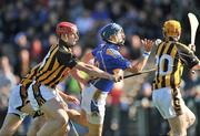 3 May 2009; Benny Dunne, Tipperary, in action against John Tennyson, left, and James 'Cha' Fitzpatrick, Kilkenny. Allianz GAA NHL Division 1 Final, Kilkenny v Tipperary, Semple Stadium, Thurles, Co. Tipperary. Picture credit: David Maher / SPORTSFILE